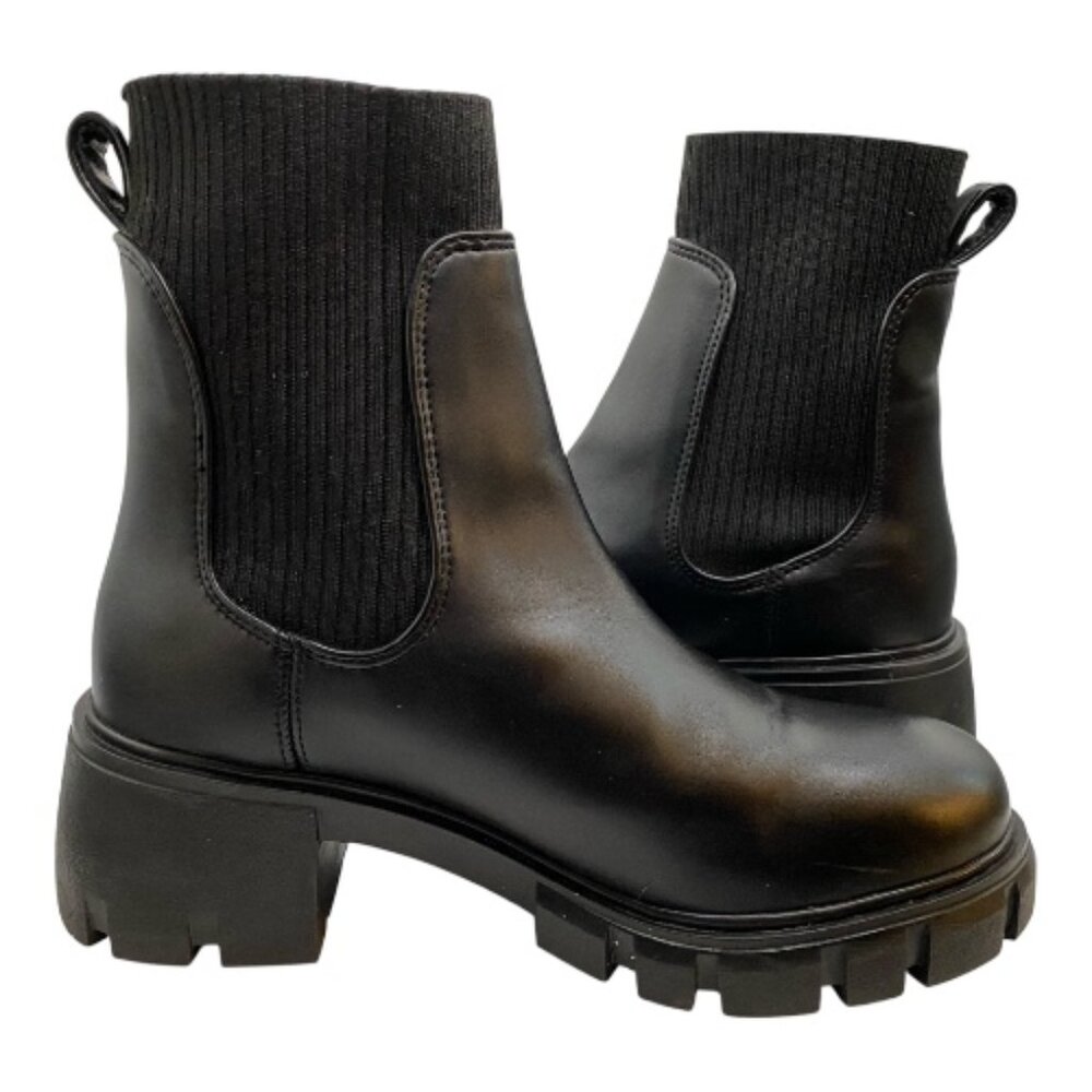 Steve Madden Black Chunky Chelsea Boots Womens Size 6.5